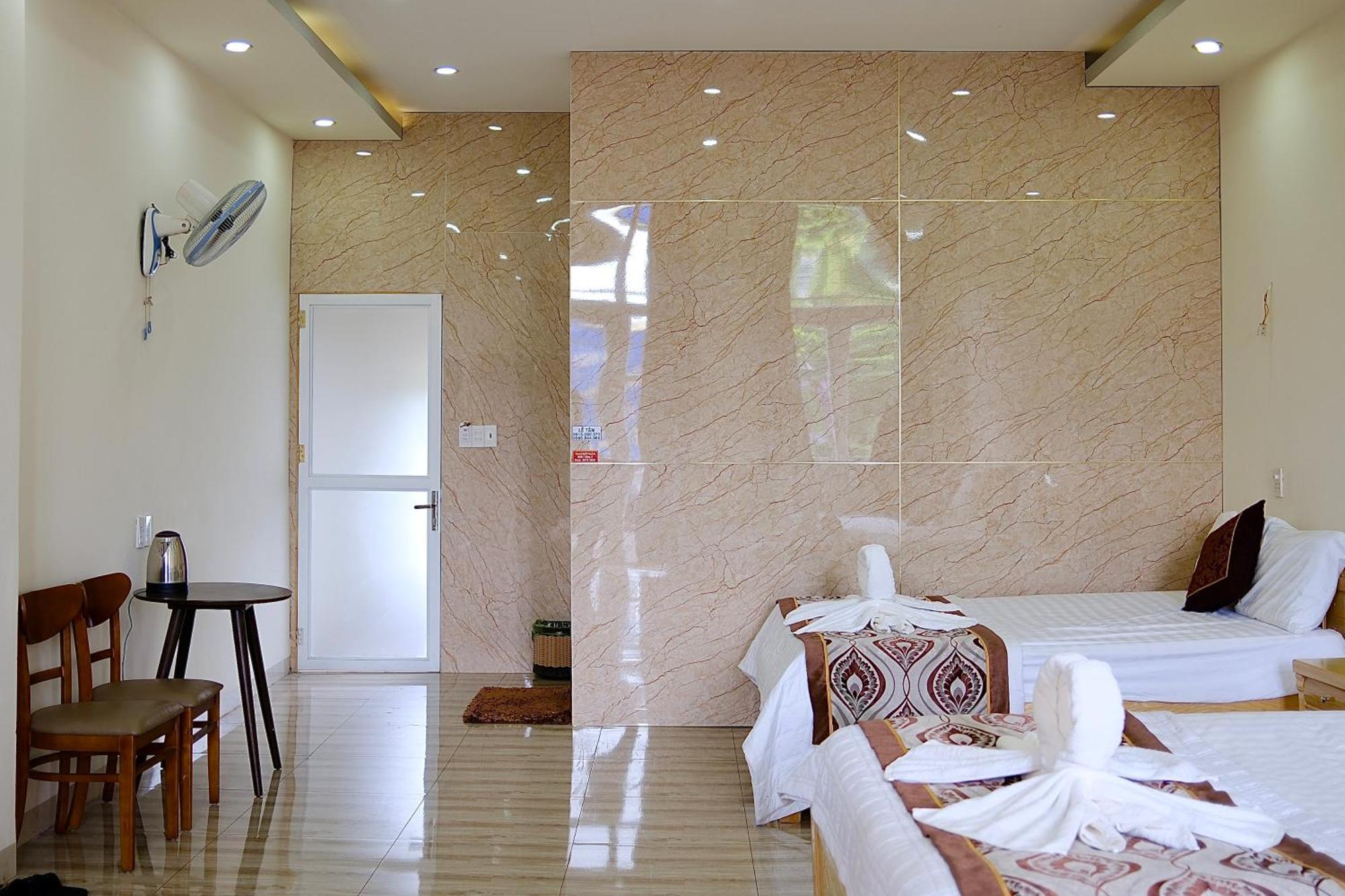 Kim Ngan Hotel Buôn Ma Thuột Zewnętrze zdjęcie