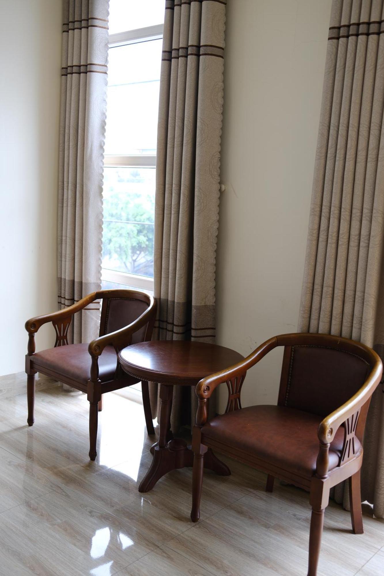 Kim Ngan Hotel Buôn Ma Thuột Zewnętrze zdjęcie